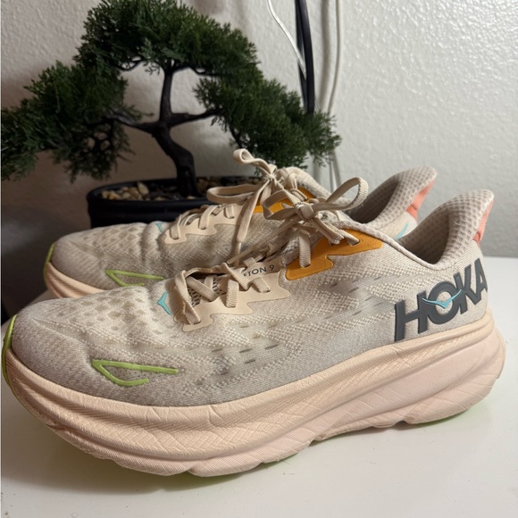 Hoka  Clifton 9 Athletic Shoes in Gray and Green - Picture 5 of 11